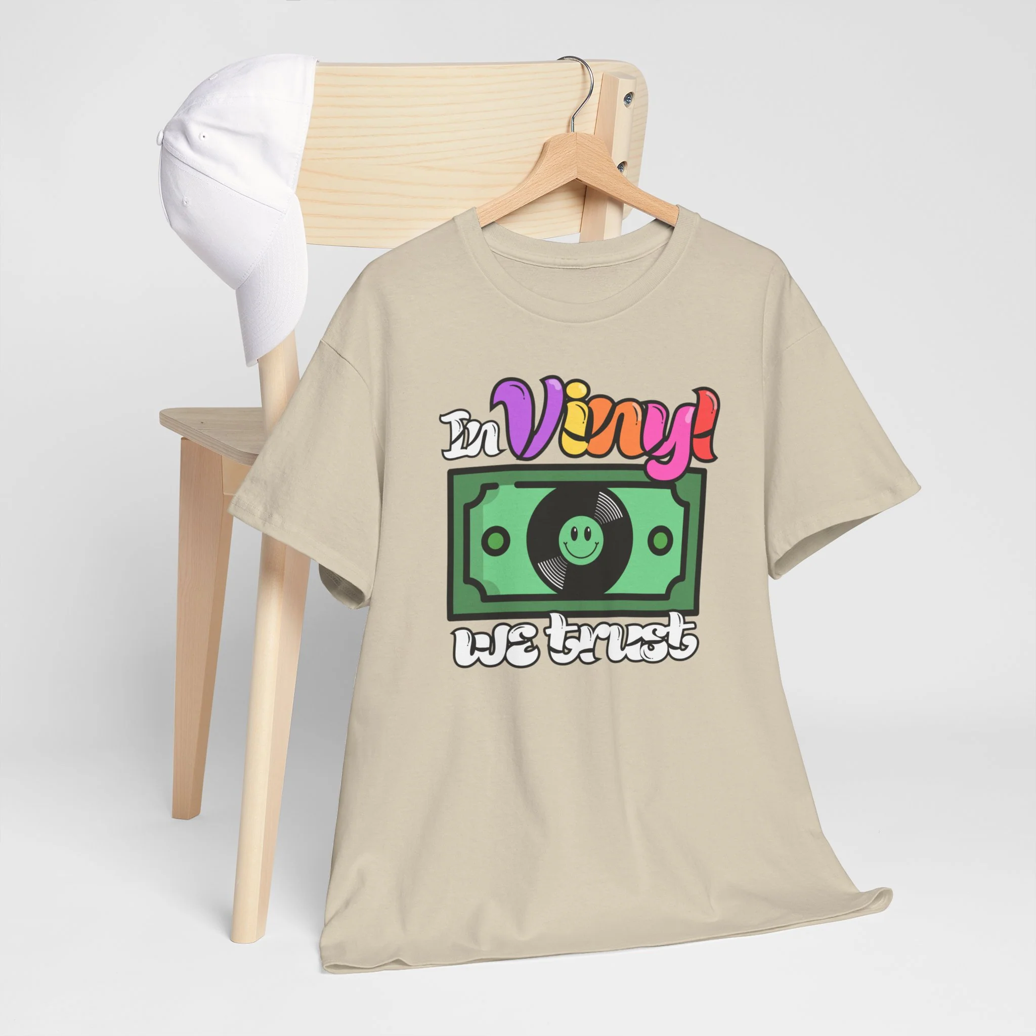 'In Vinyl We Trust' Men's T-Shirt - Image 57