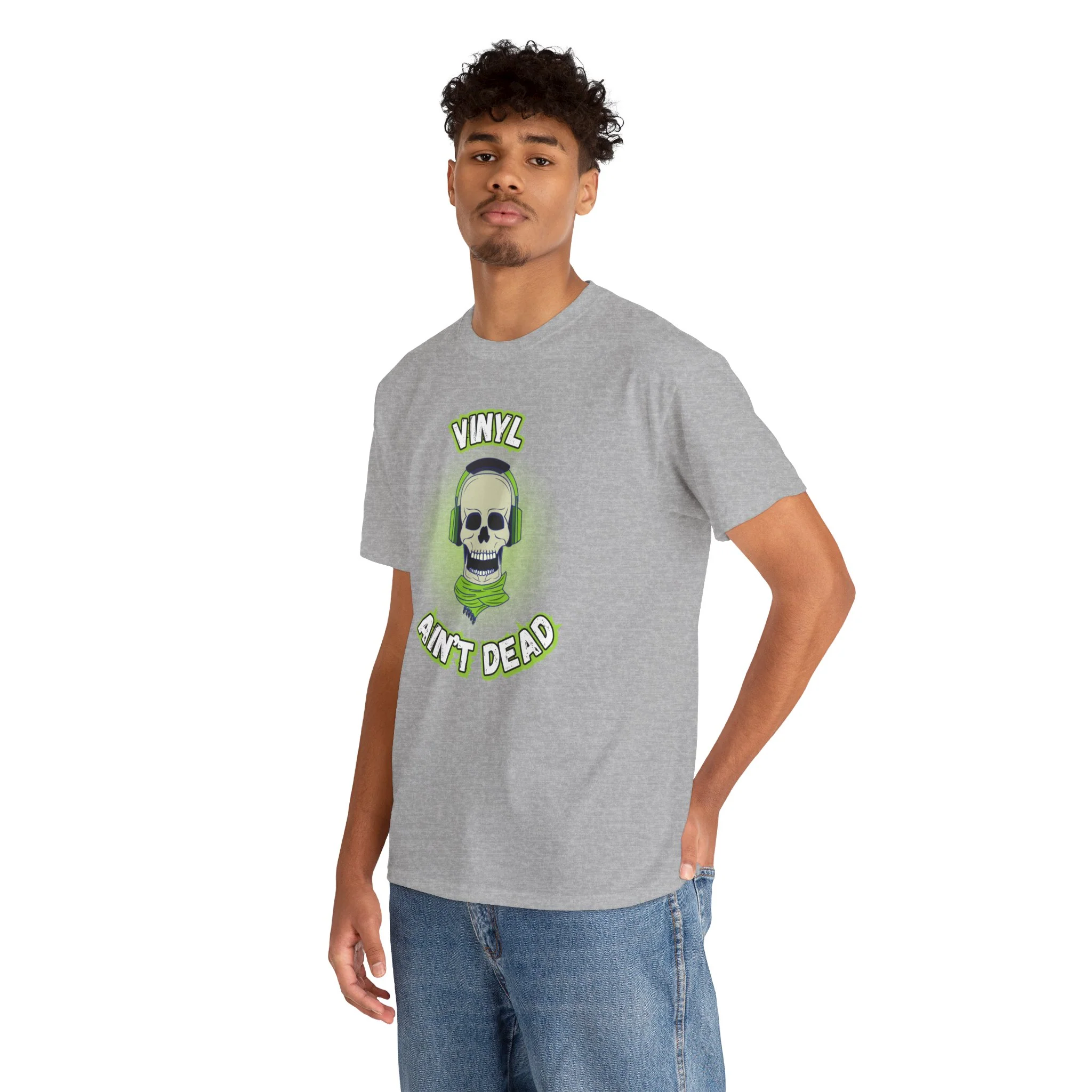 'Vinyl Ain't Dead' Headphones Men's T-Shirt - Image 37