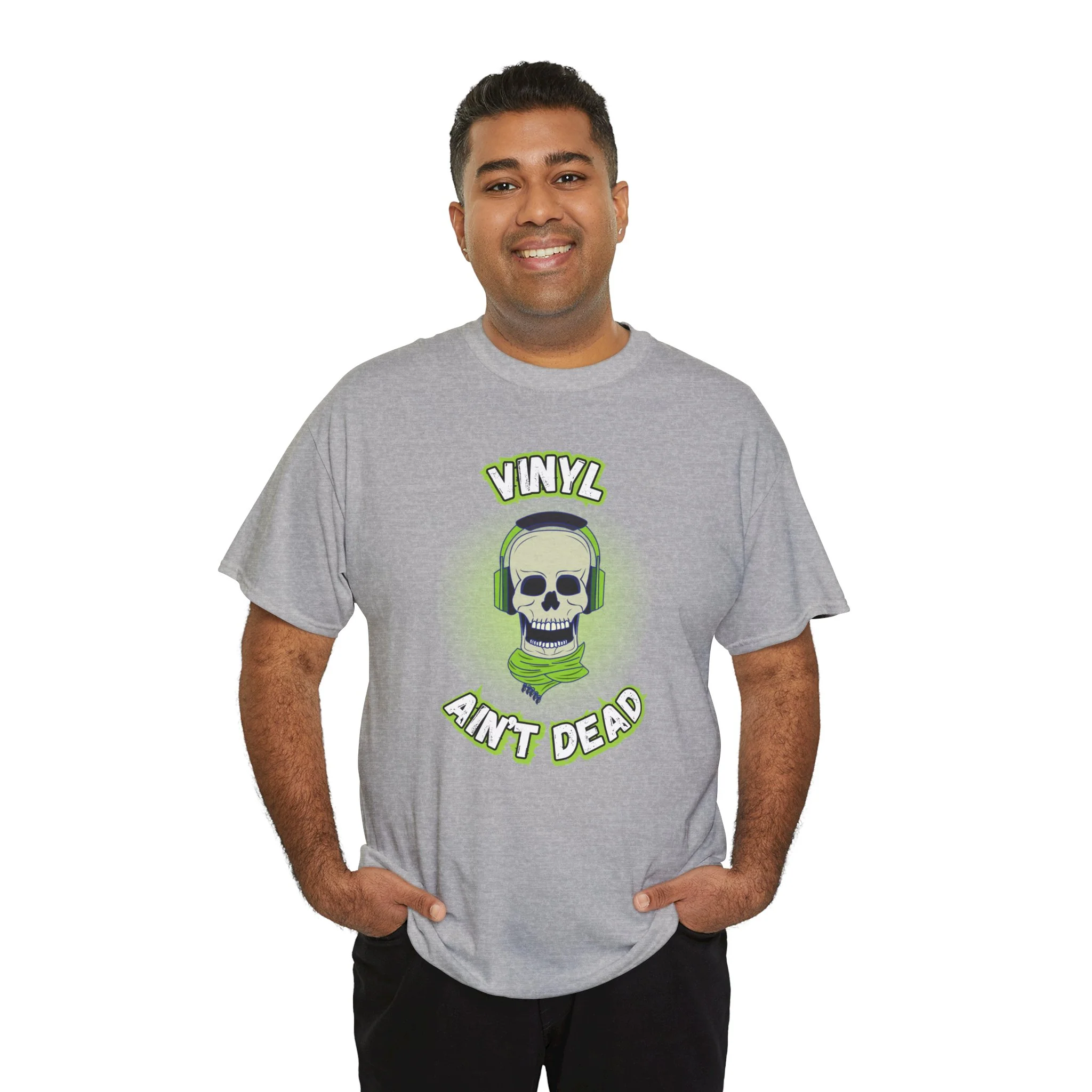'Vinyl Ain't Dead' Headphones Men's T-Shirt - Image 38