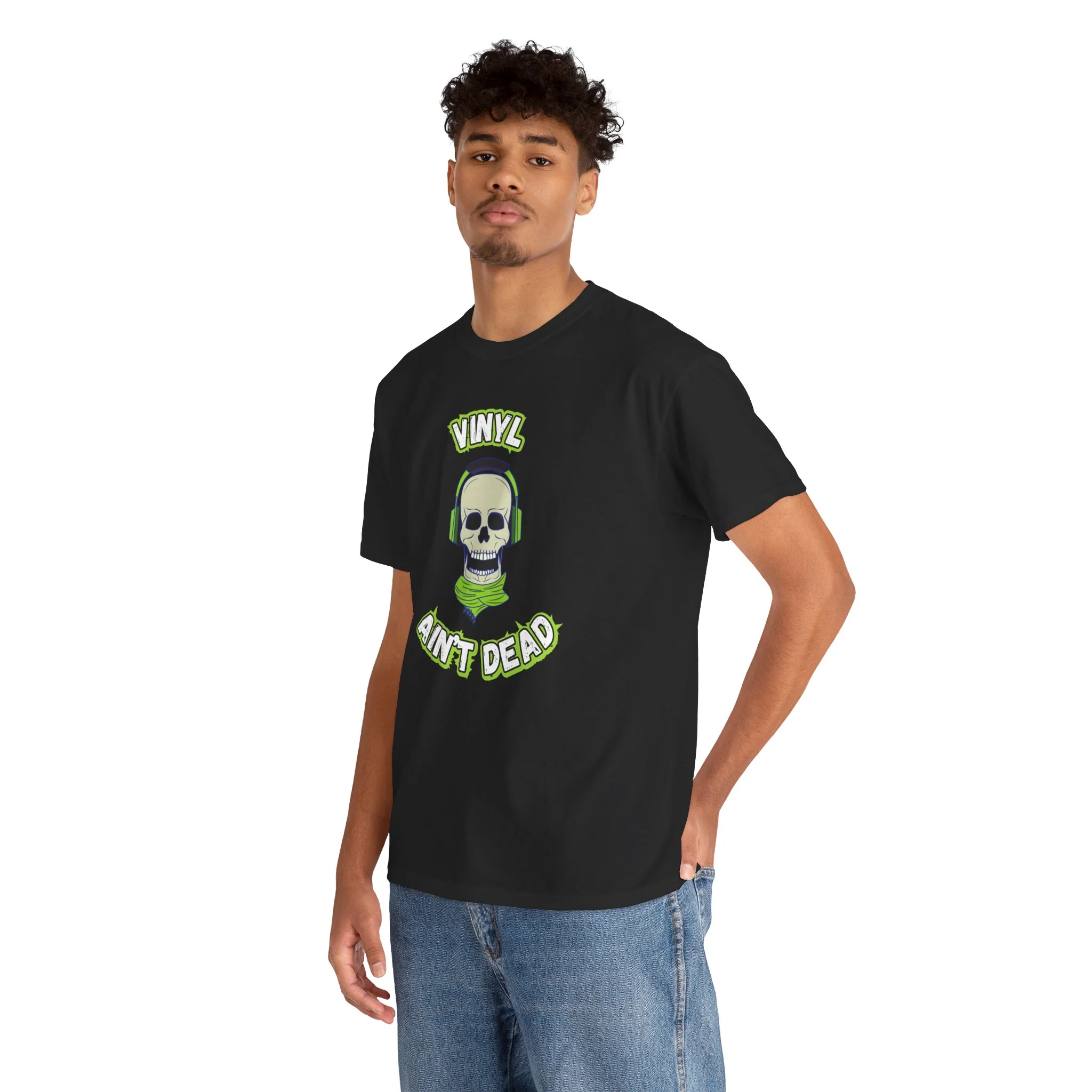 'Vinyl Ain't Dead' Headphones Men's T-Shirt - Image 45