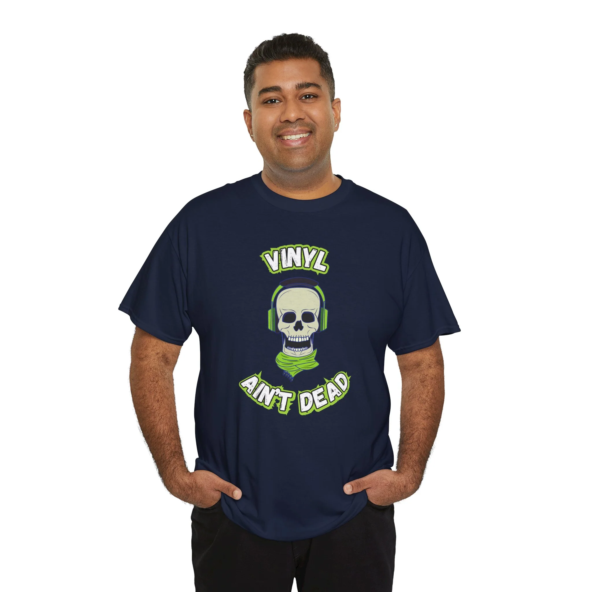 'Vinyl Ain't Dead' Headphones Men's T-Shirt - Image 6