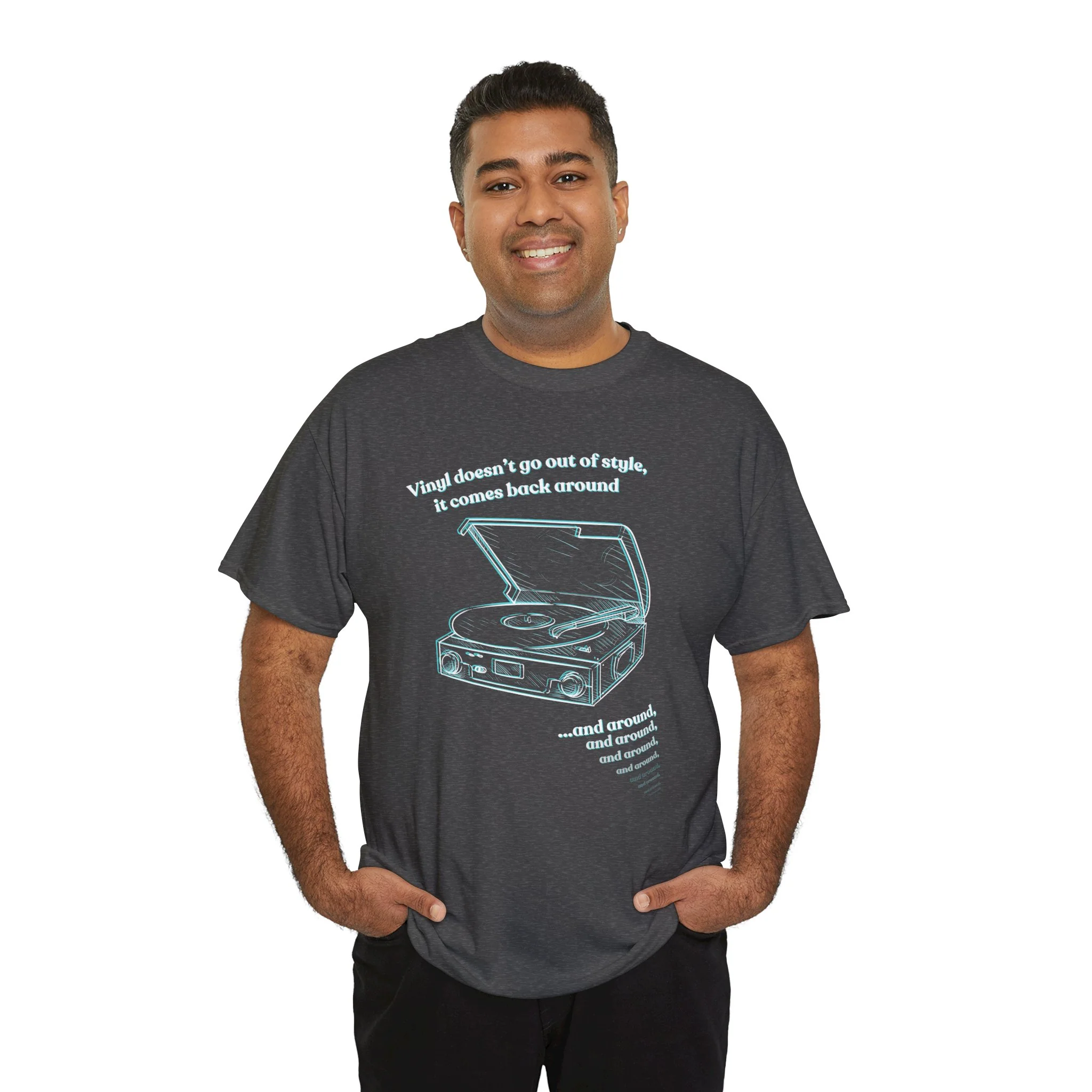 'Vinyl Doesn't Go Out Of Style' Men's T-Shirt - Image 34